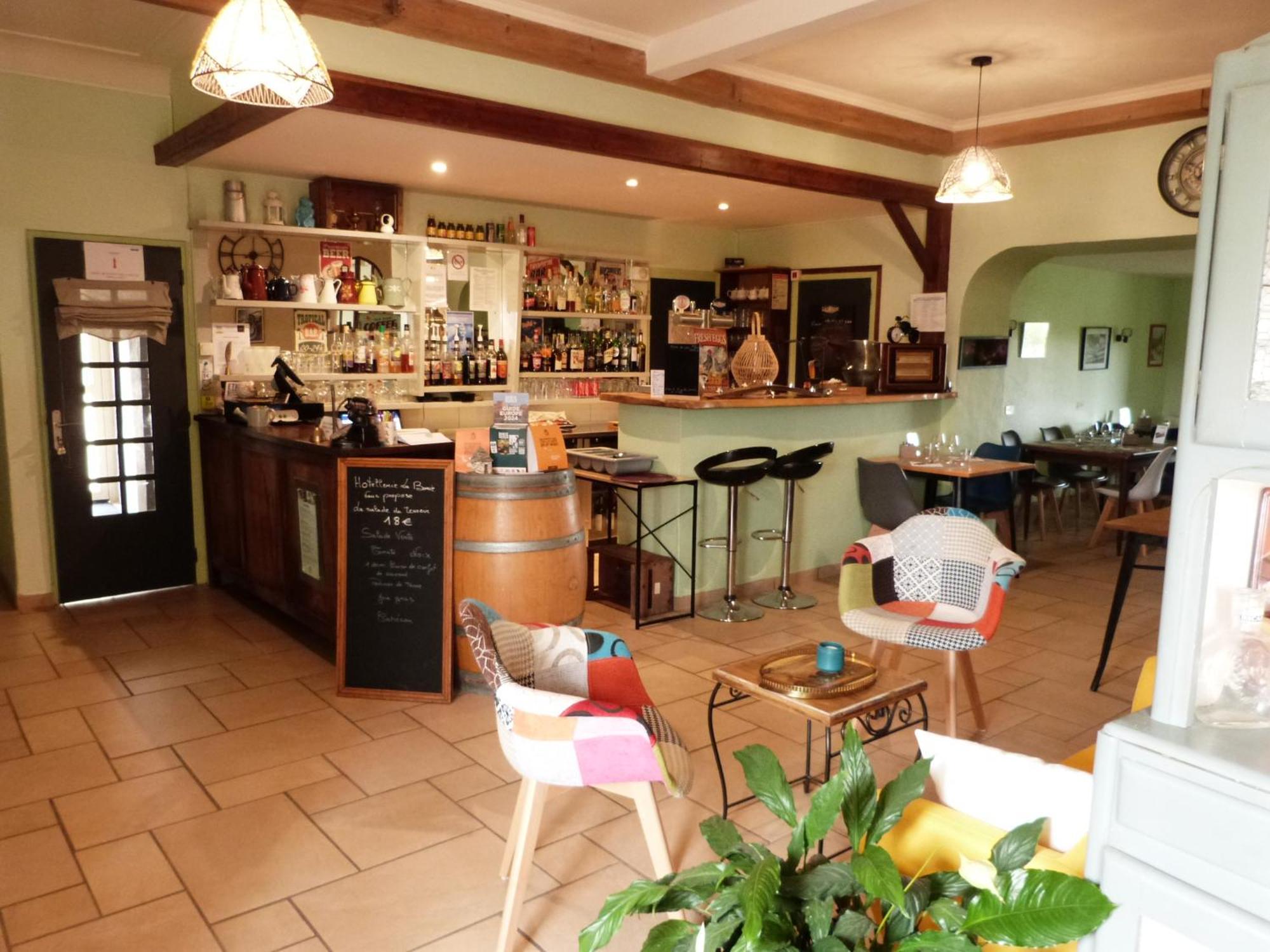 Logis Restaurant La Borie Hotel